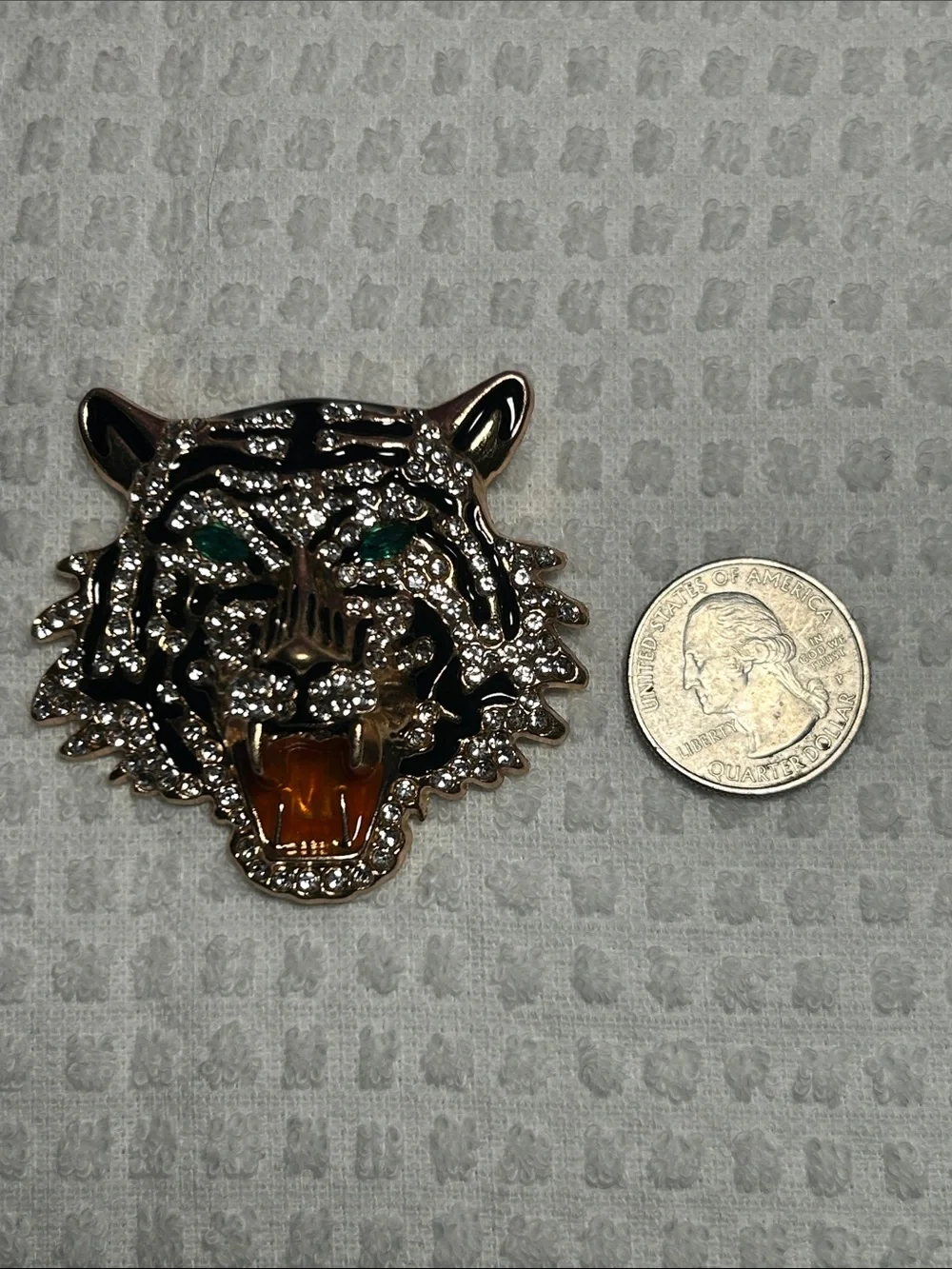 Rhinestone Roaring Tiger 🐅 Brooch